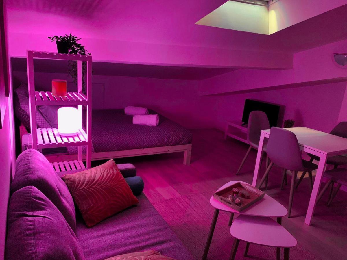 Studio Avec Lumiere D'Ambiance - Proche Victoire Apartment Bordeaux Exterior foto